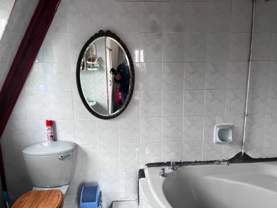 3 Bedroom Property for Sale in Wetton Western Cape